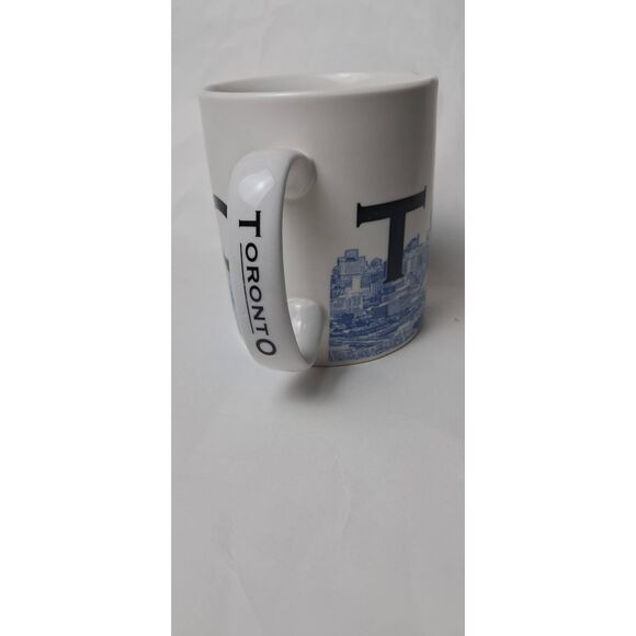 Vtg. Starbucks Toronto Large Barista Coffee 2002 Skyline SeriesMug PreOwned - Picture 2 of 5